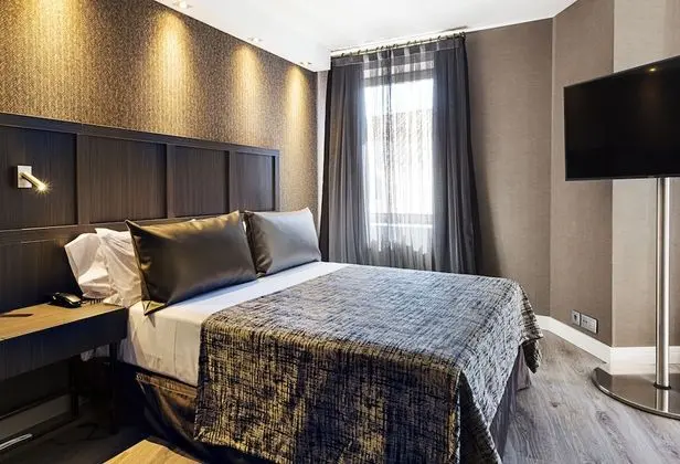 Junior Süit, Şehir Manzaralı