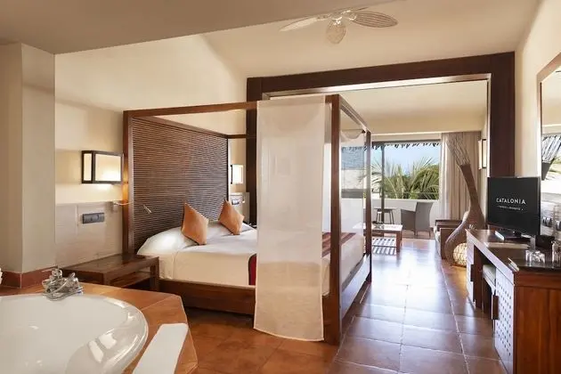 Privileged Deluxe Junior Suite