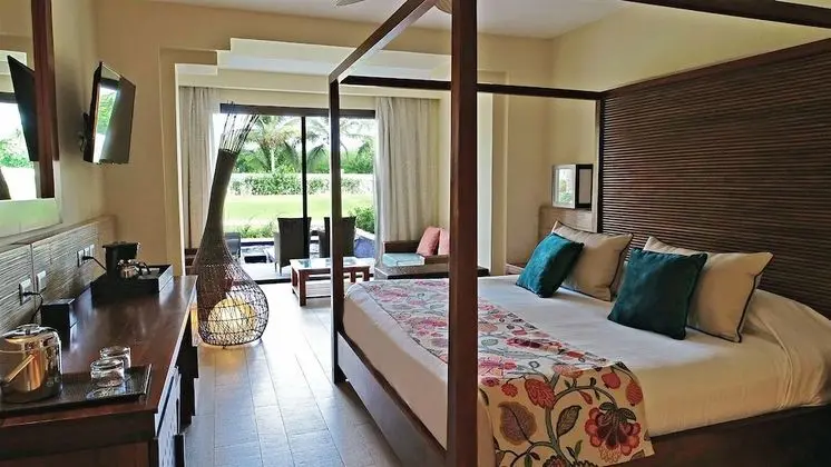 Privileged Deluxe & Swimming Pool