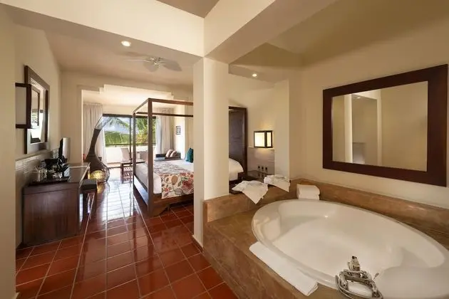 Privileged Deluxe & Swimming Pool