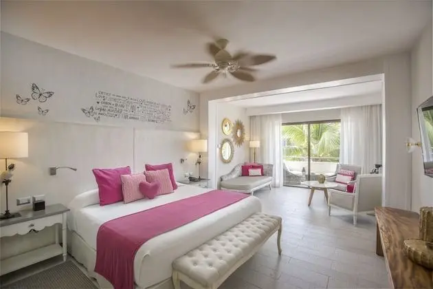 Privileged Romance Deluxe Junior Suite
