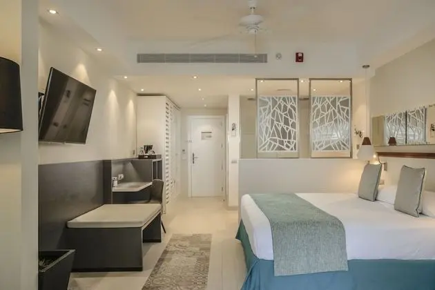 Superior Junior Suite room