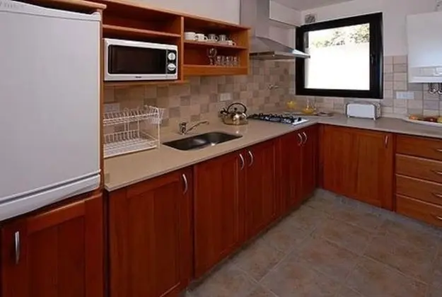 Superior Apart Daire, 2 Yatak Odası, Göl Manzaralı