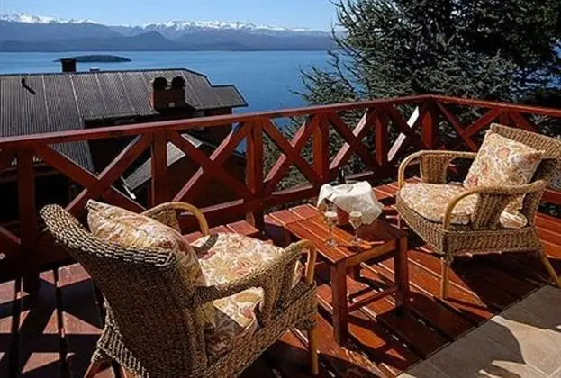 Superior Apart Daire, 2 Yatak Odası, Göl Manzaralı