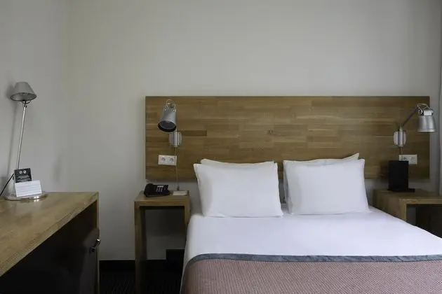 Economy Tek Büyük Yataklı Oda (Single Use)