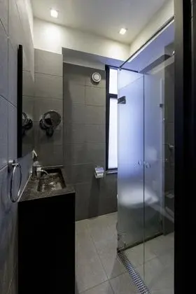 Economy Tek Büyük Yataklı Oda (Single Use)