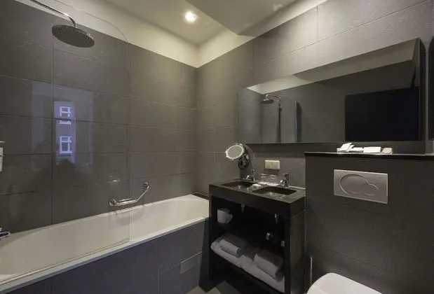 Executive Tek Büyük Yataklı Oda