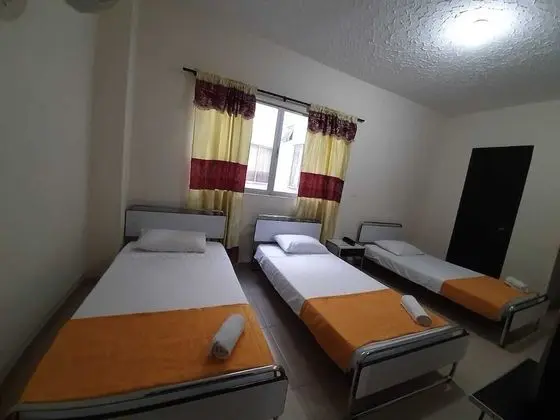 Basic Üç Kişilik Oda