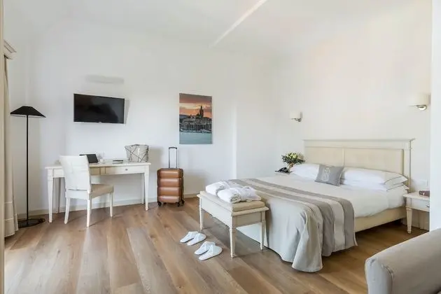 Junior Süit, Balkon, Koy Manzaralı