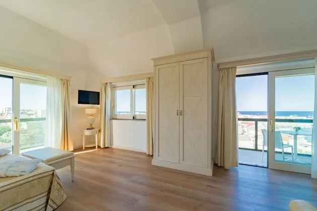 Junior Süit, Balkon, Koy Manzaralı