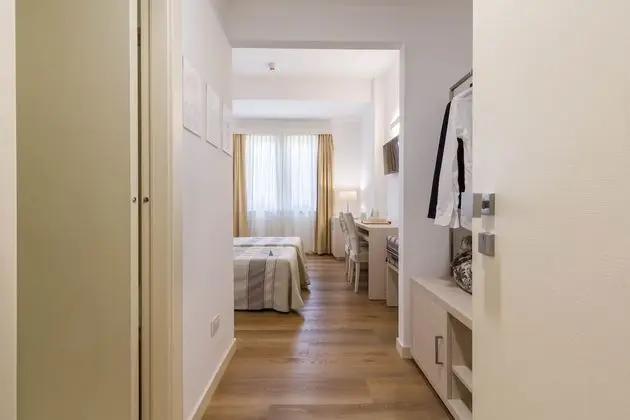 Tek Büyük veya İki Ayrı Yataklı Oda