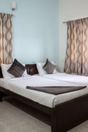 Business Tek Büyük Yataklı Oda, Birden Çok Yatak Odası