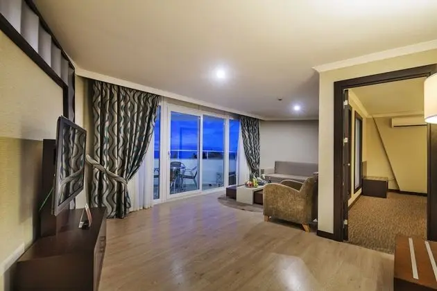 Standard Dört Kişilik Oda, Dağ Manzaralı
