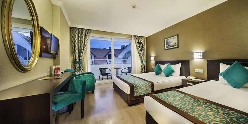 Standard Tek Kişilik Oda (Sea or Mountain View)