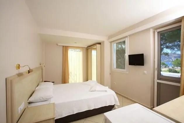 Standart Oda, Bahçe Manzaralı, Balkonlu