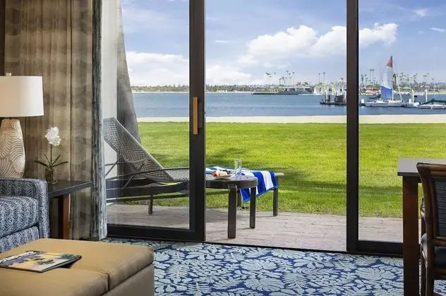 Süit, Birden Çok Yatak (Bay Front Doubles Suite First Floor)