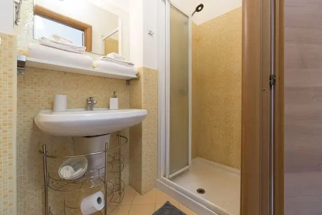 Basic Oda, 2 Tek Kişilik Yatak, Şehir Manzaralı