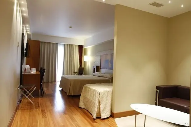 Superior Üç Kişilik Oda, Balkon