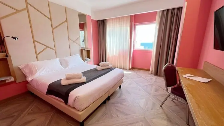 Superior Tek Büyük veya İki Ayrı Yataklı Oda, 1 Çift Kişilik Yatak