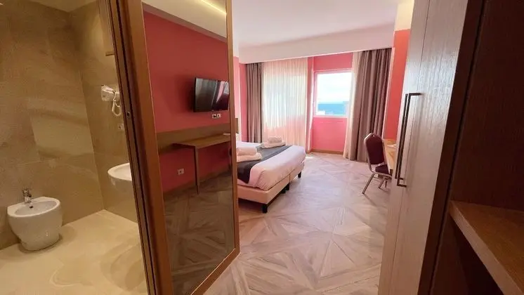 Superior Tek Büyük veya İki Ayrı Yataklı Oda, 1 Çift Kişilik Yatak