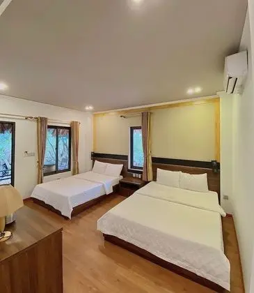 Family Bungalov, 1 Yatak Odası, Havuz Manzaralı