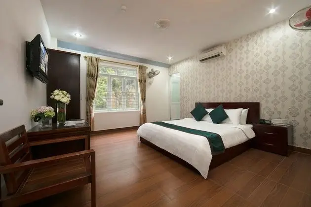 Hanoi - Catba 3 Days 2 Nights (Single Room)