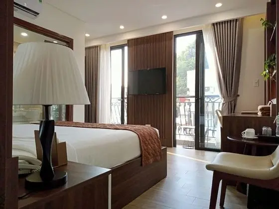 Deluxe Tek Büyük Yataklı Oda
