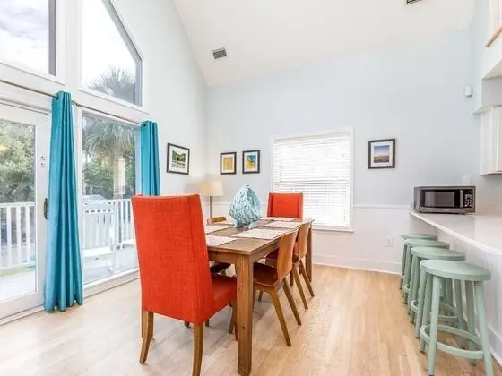 Ev, Birden Çok Yatak, Mutfak, Bahçe Manzaralı