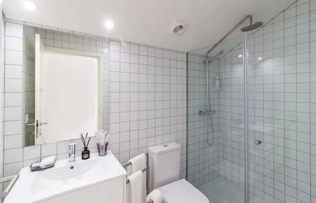 Apart Daire, 2 Yatak Odası, Balkon