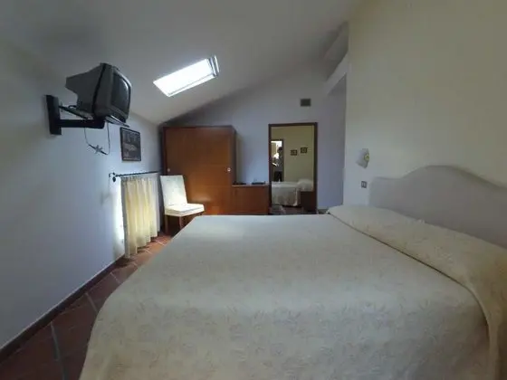 Tek Büyük Yataklı Oda