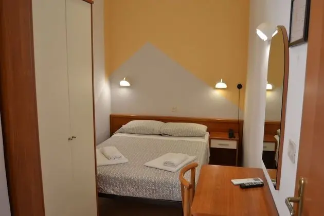 Tek Büyük Yataklı Oda (Small)