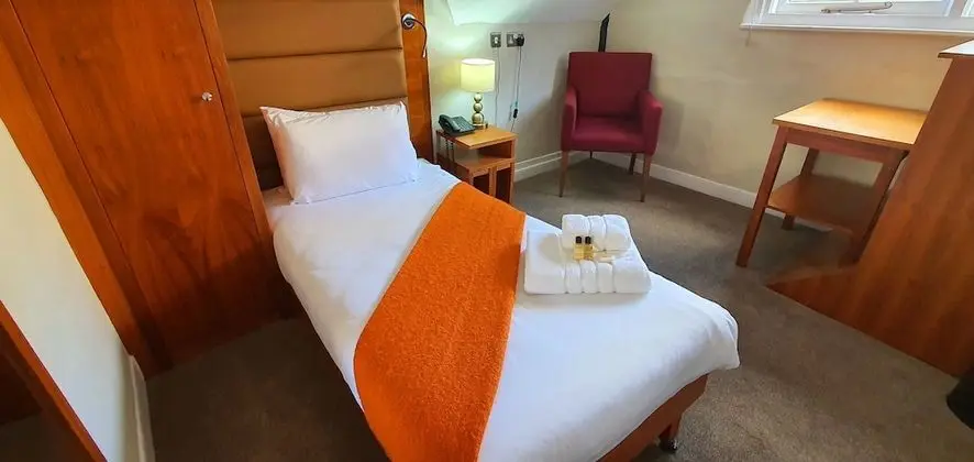 Standard Tek Kişilik Oda (Shared bathroom)