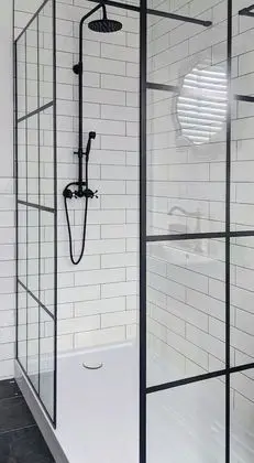 Luxury Süit, Banyolu/Duşlu
