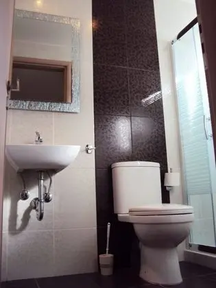 Tek Büyük veya İki Ayrı Yataklı Oda, Balkon