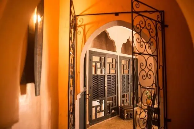 Luxury Tek Büyük Yataklı Oda