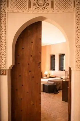 Luxury Tek Büyük Yataklı Oda