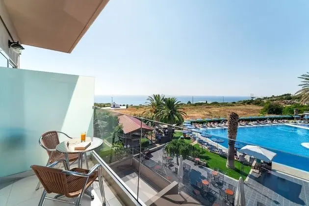 Superior Tek Büyük veya İki Ayrı Yataklı Oda, Deniz Manzaralı