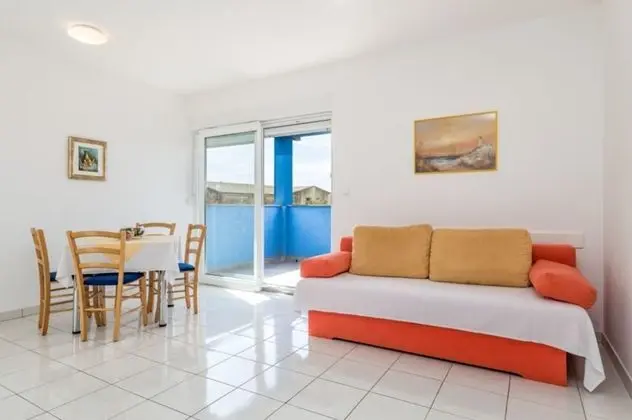 Apart Daire (Cathy - 50m from the beach - A4(4+1))