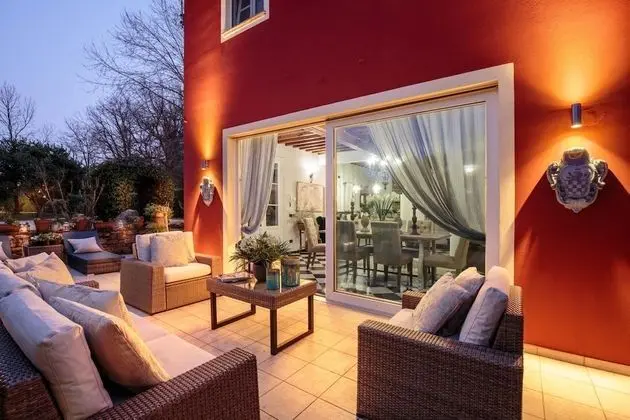 Villa, Sigara İçilebilir