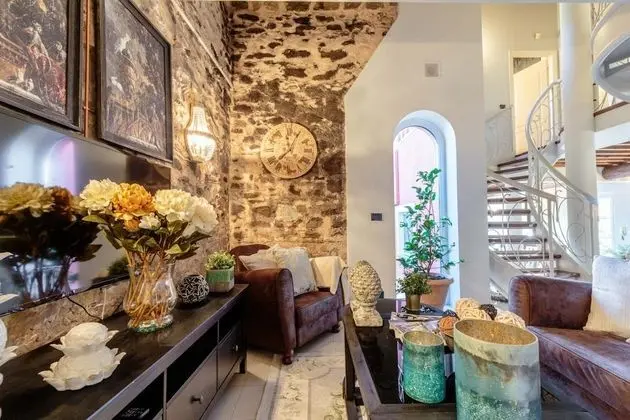 Villa, Sigara İçilebilir