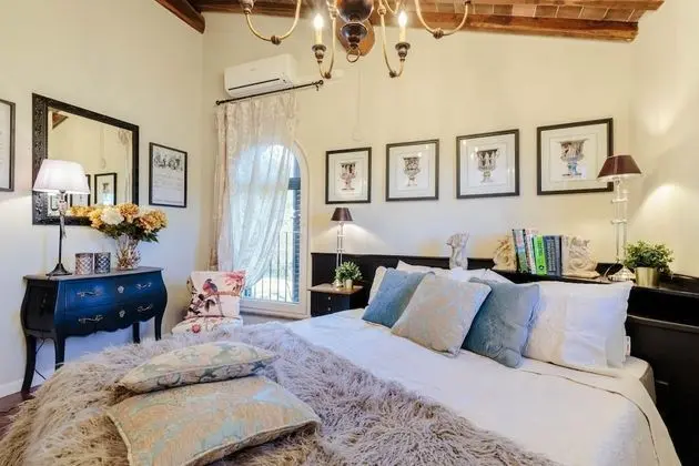 Villa, Sigara İçilebilir