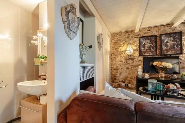 Villa, Sigara İçilebilir