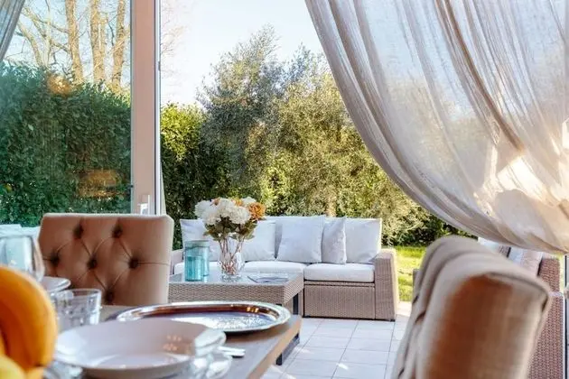 Villa, Sigara İçilebilir