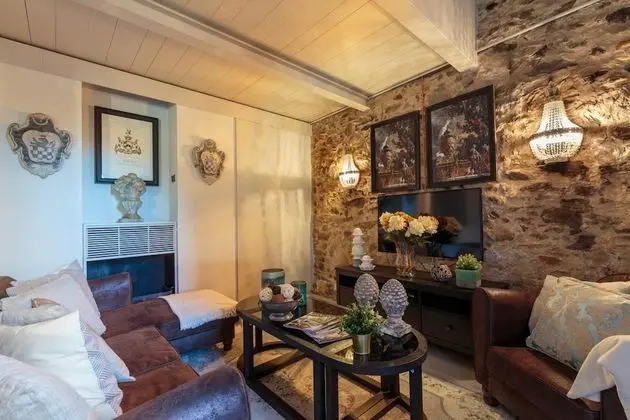 Villa, Sigara İçilebilir