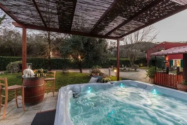 Villa, Sigara İçilebilir