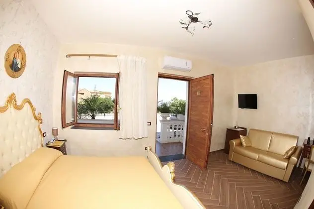 Deluxe Dört Kişilik Oda, Balkon, Zemin Kat