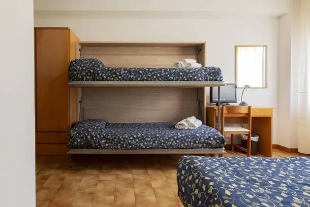 Economy Dört Kişilik Oda