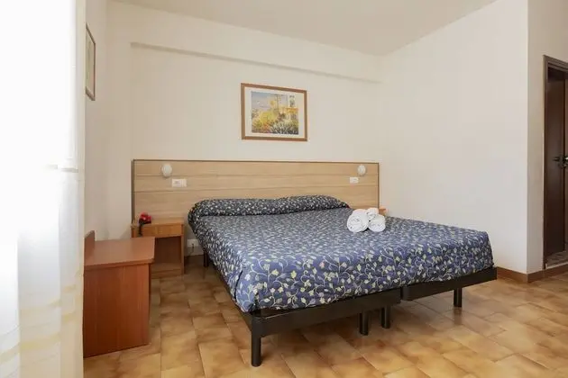 Economy Tek Büyük Yataklı Oda