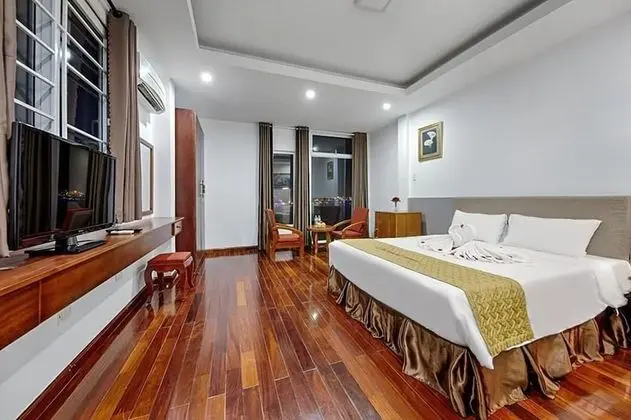 Standard Üç Kişilik Oda, Nehir Manzaralı