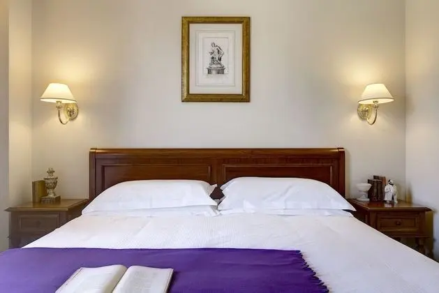Comfort Tek Büyük veya İki Ayrı Yataklı Oda